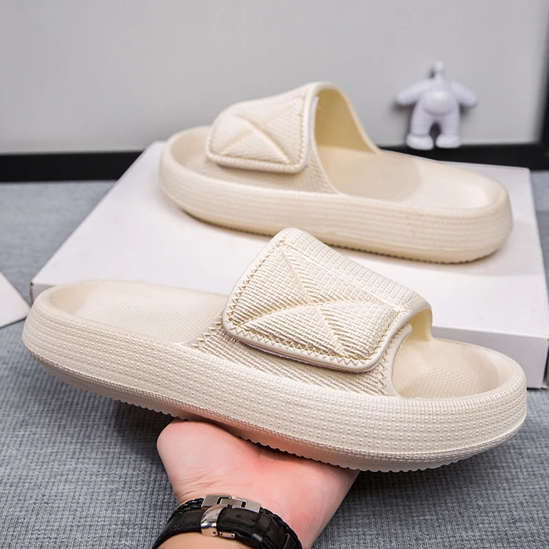 Badslippers met dikke EVA-zool en een brede band met klittenband - beeld 4