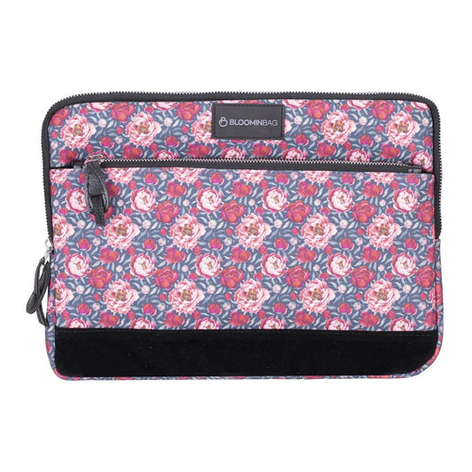 Laptophoes 14 inch met roze en rode bloemenprint en zwart ritsvak aan de voorzijde