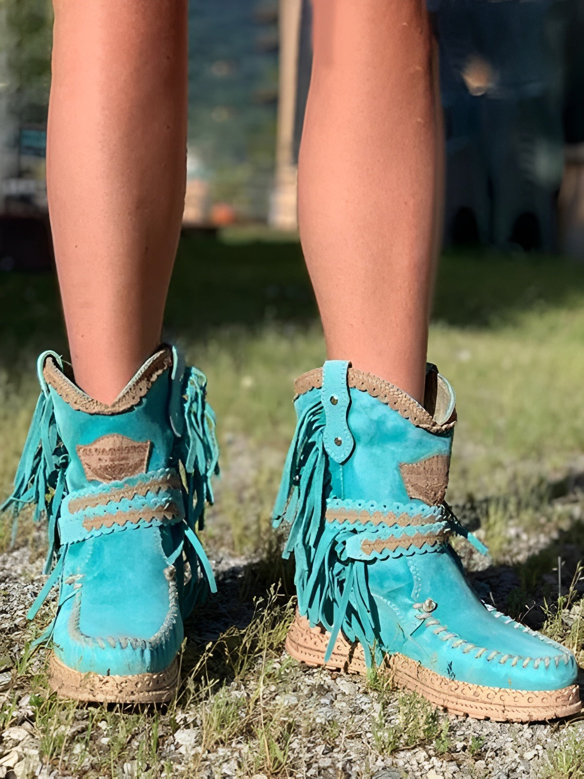 Boho dameslaarsjes in suède look met franjes en gevlochten band - beeld 5