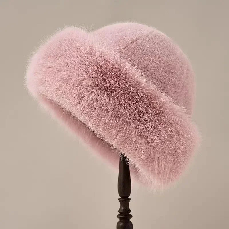 Bontmuts voor dames van imitatiebont met brede omslag - roze