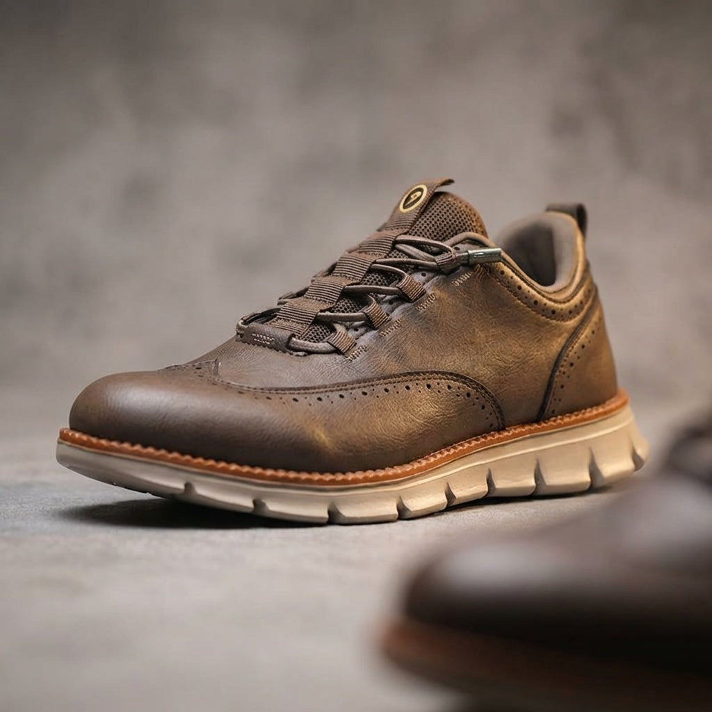 Brogue herensneakers in gladde leerlook met elastische veters door lusjes en profielzool - beeld 10