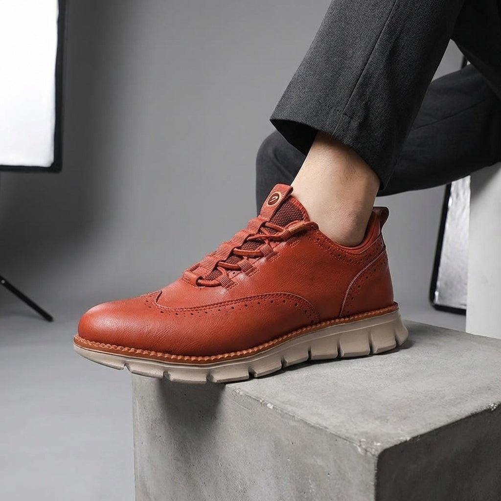 Brogue herensneakers in gladde leerlook met elastische veters door lusjes en profielzool - beeld 6