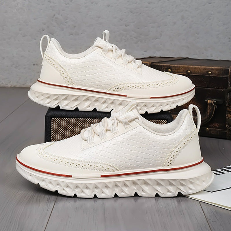 Brogue herensneakers in leerlook met geperst vlechtmotief en diep ingesneden profielzool - beeld 5