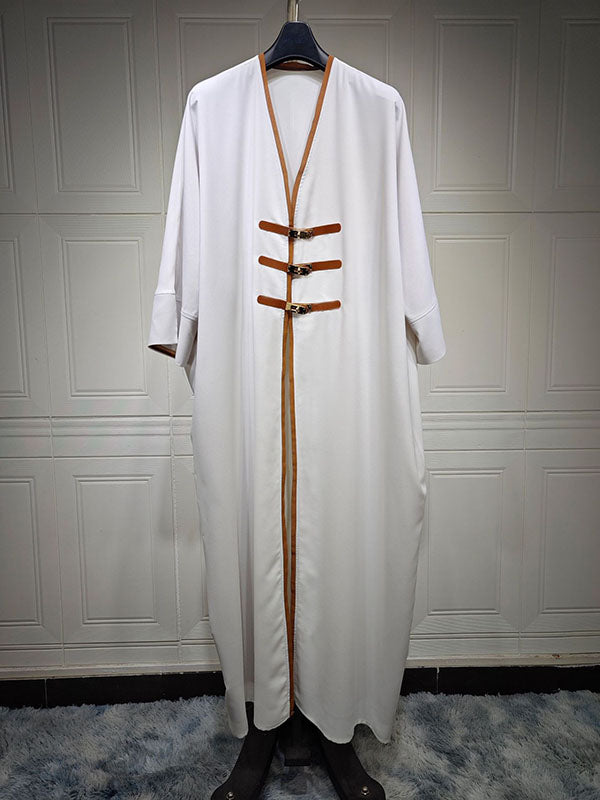 Enkellange open damesabaya met contrastbies en goudkleurige sluitingen