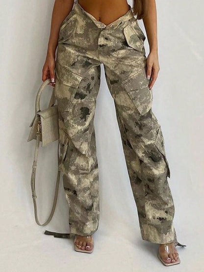 Camouflage cargobroek voor dames met klepzakken op beide pijpen en rechte lange pijp - beeld 5