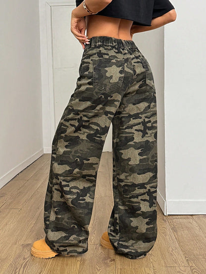 Camouflage jeans voor dames in petite lengte met rechte ruime pijp - beeld 3