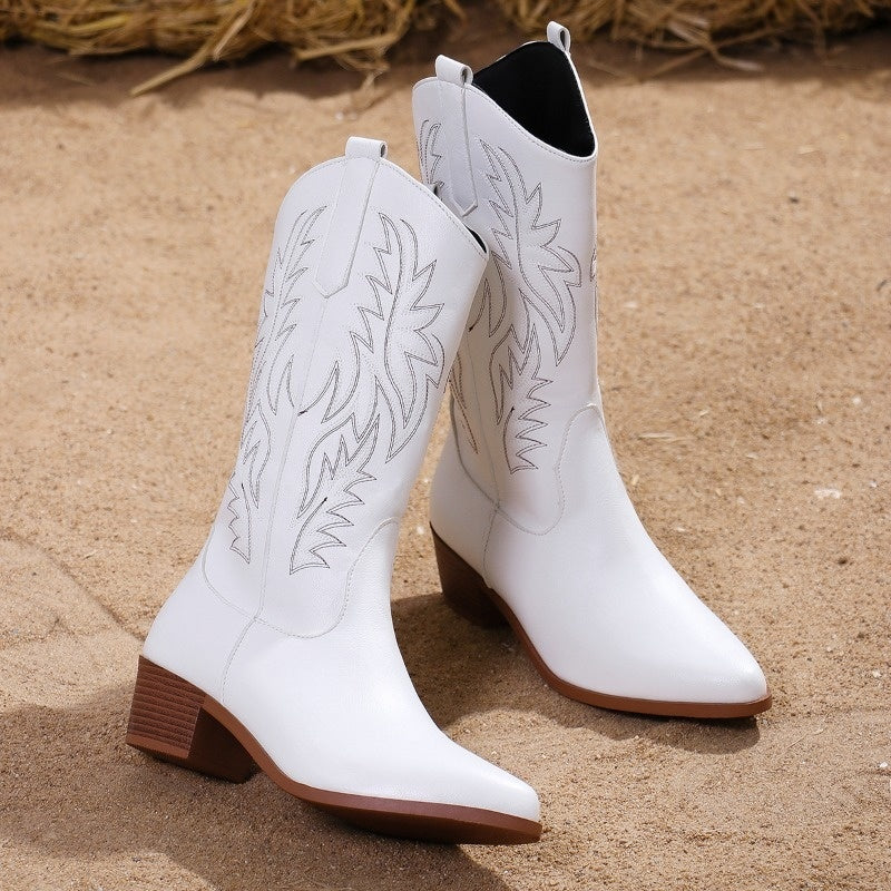 Cowboylaarzen voor dames met westernborduursel, puntneus en blokhak - wit