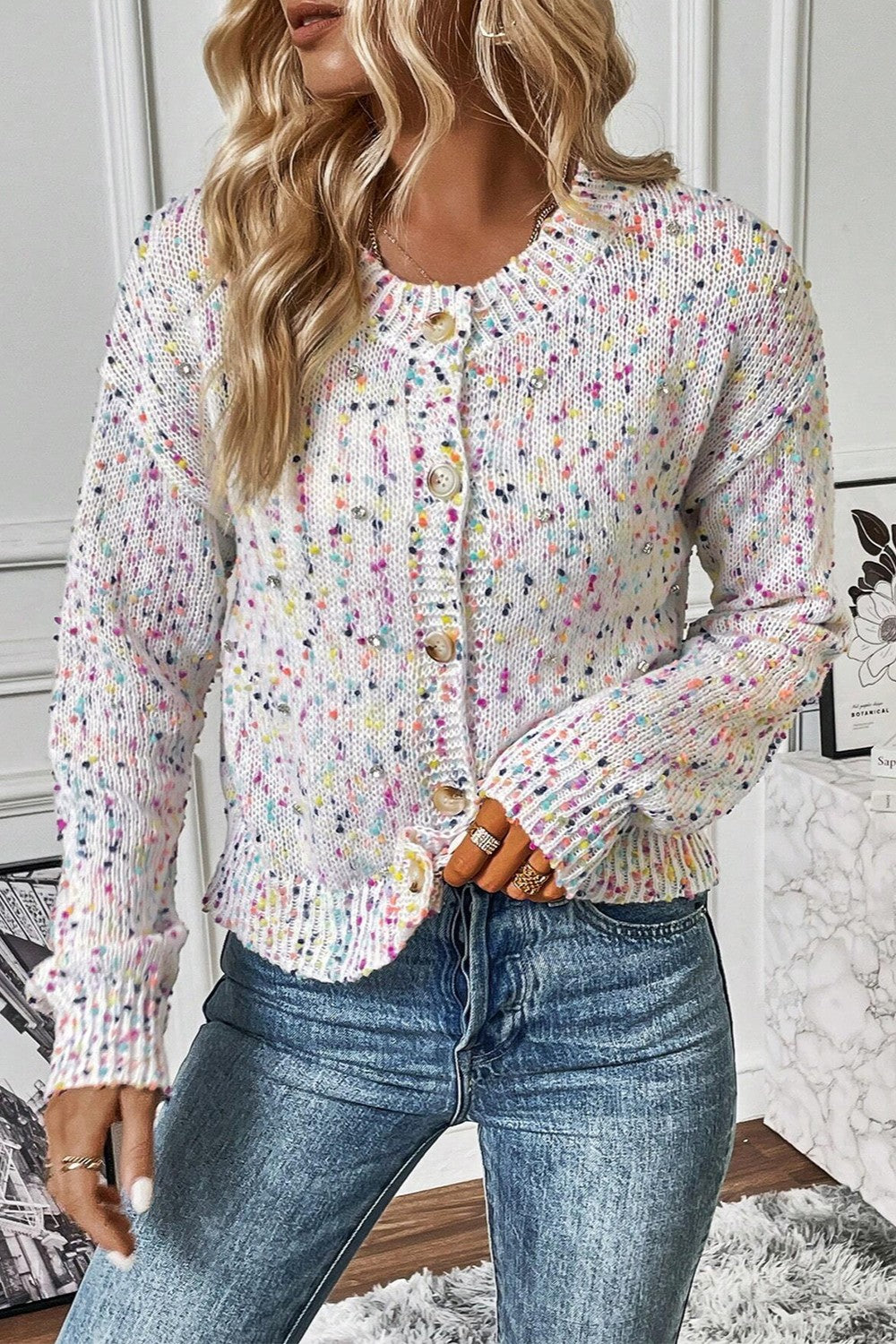 Gespikkeld vest dames met knopen - detailfoto