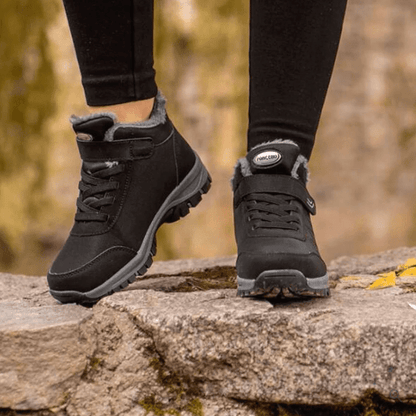 Unisex winterlaarzen met klittenband over de veter en bontvoering