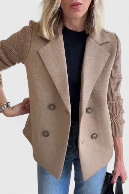 Damesblazer met dubbele knooprij en gebreide mouwen - camel