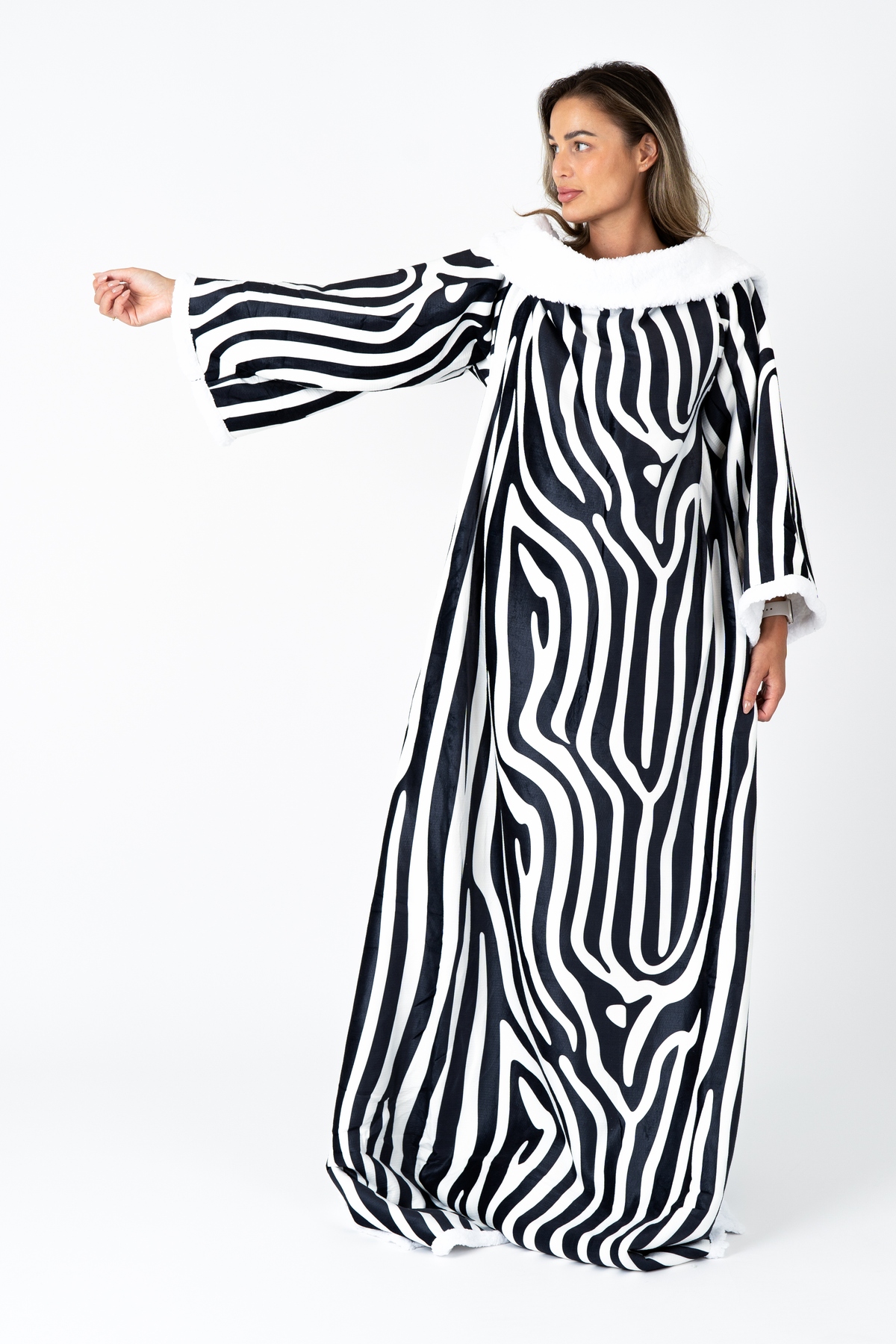 Zebraprint Deken met Mouwen en Witte Sherpavoering