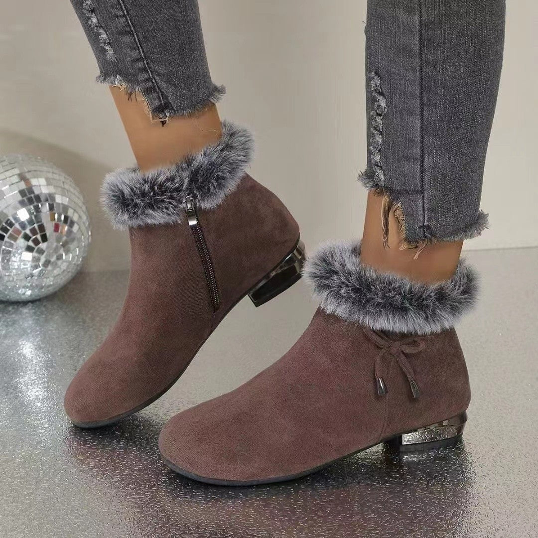 Enkellaarsjes voor dames in suède look met bontrand en lage hak - bruin