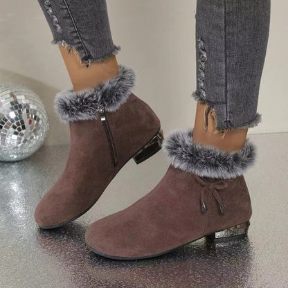 Enkellaarsjes voor dames in suède look met bontrand en lage hak - bruin