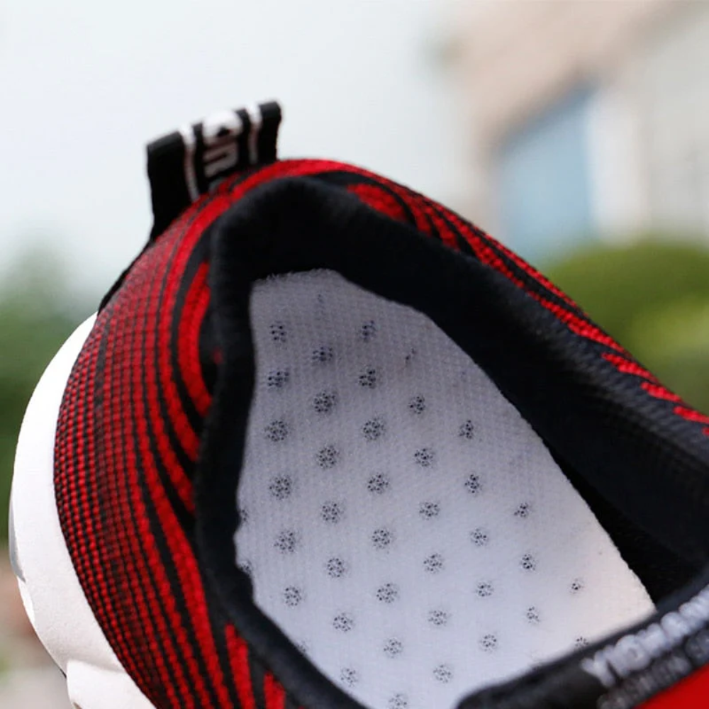 Ergonomische herensneakers met luchtzool en gebreid bovenwerk