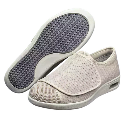 Ergonomische klittenbandschoenen met ruime pasvorm en brede sluiting