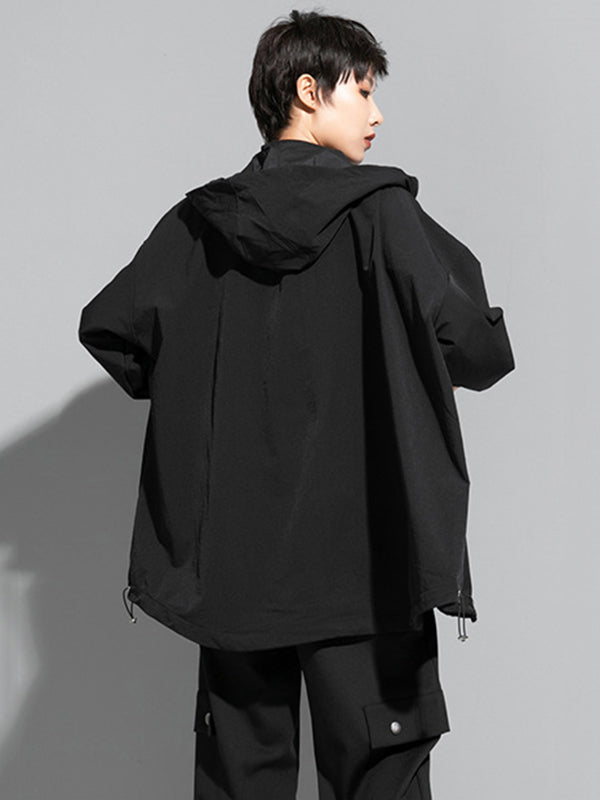 Oversized zwart damesjack met diagonale rits en capuchon