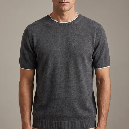 Fijngebreid heren T-shirt met ronde hals en smalle contrastrand - antraciet