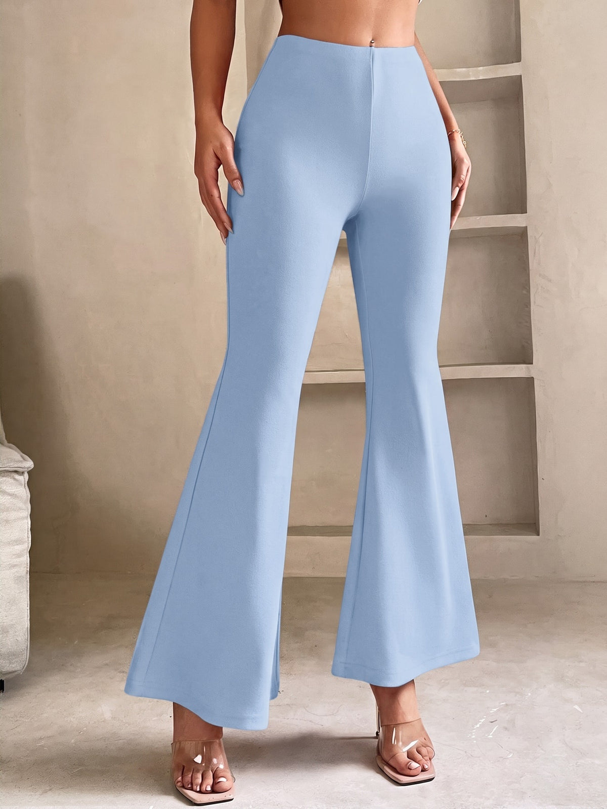 Flared broek voor dames in petite lengte met elastische taille en wijde pijp - lichtblauw