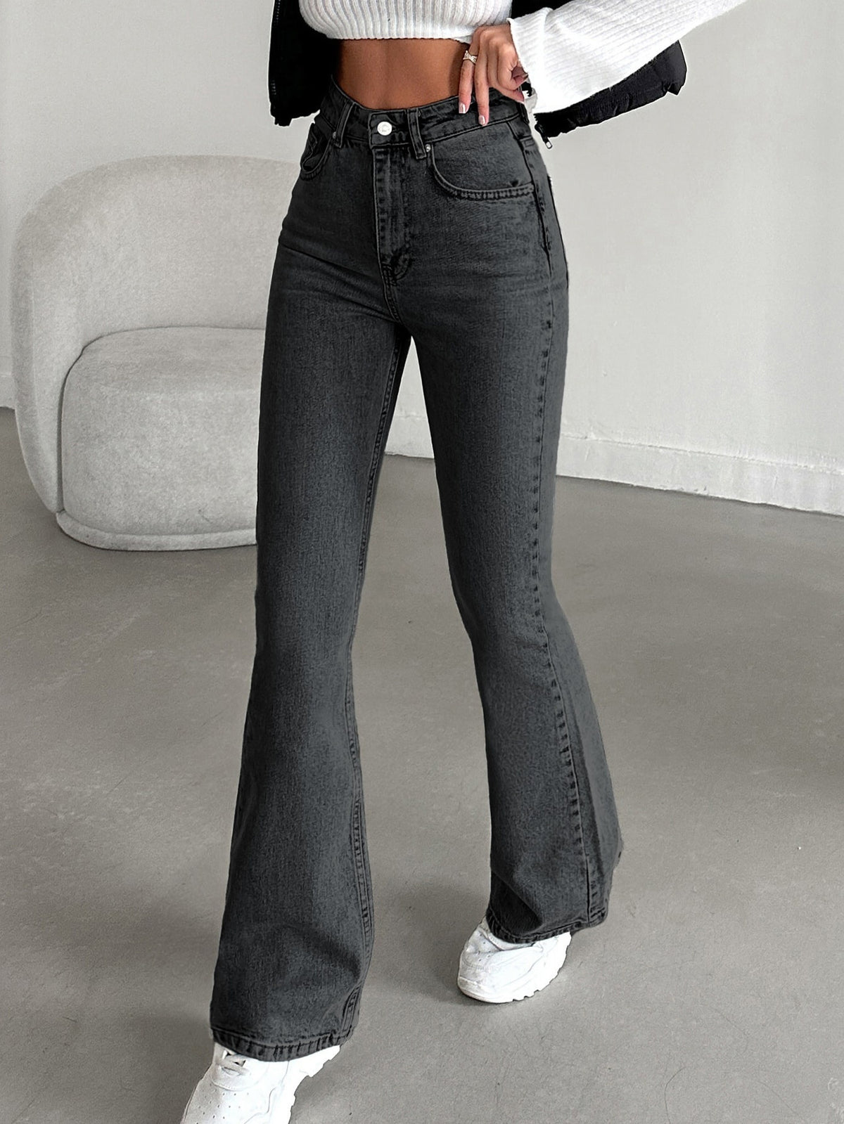 Flared jeans voor lange vrouwen met hoge taille en uitlopende pijp - antraciet