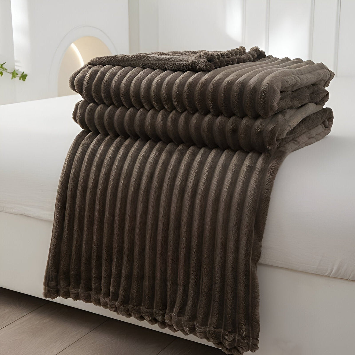 Fleece plaid met ribbelstructuur van zacht pluche - grijsbruin
