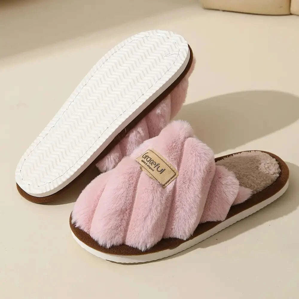 Fluffy pantoffels met gekruiste pluche banden, teddy voetbed en open hiel - beeld 4