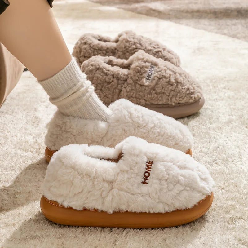 Fluffy pantoffels met gesloten hiel, pluche bovenkant en dikke zool met profiel - beeld 2