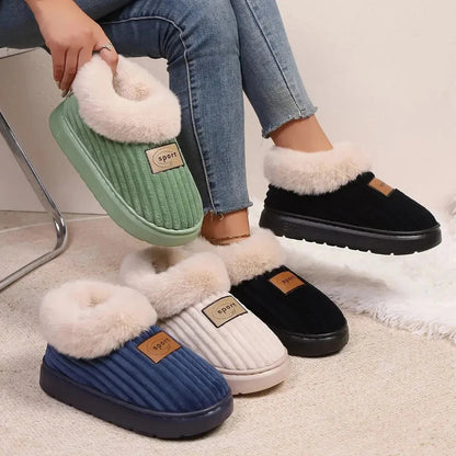 Fluffy pantoffels met hoge zool, ribstof bovenkant en pluche rand over de enkel - beeld 2
