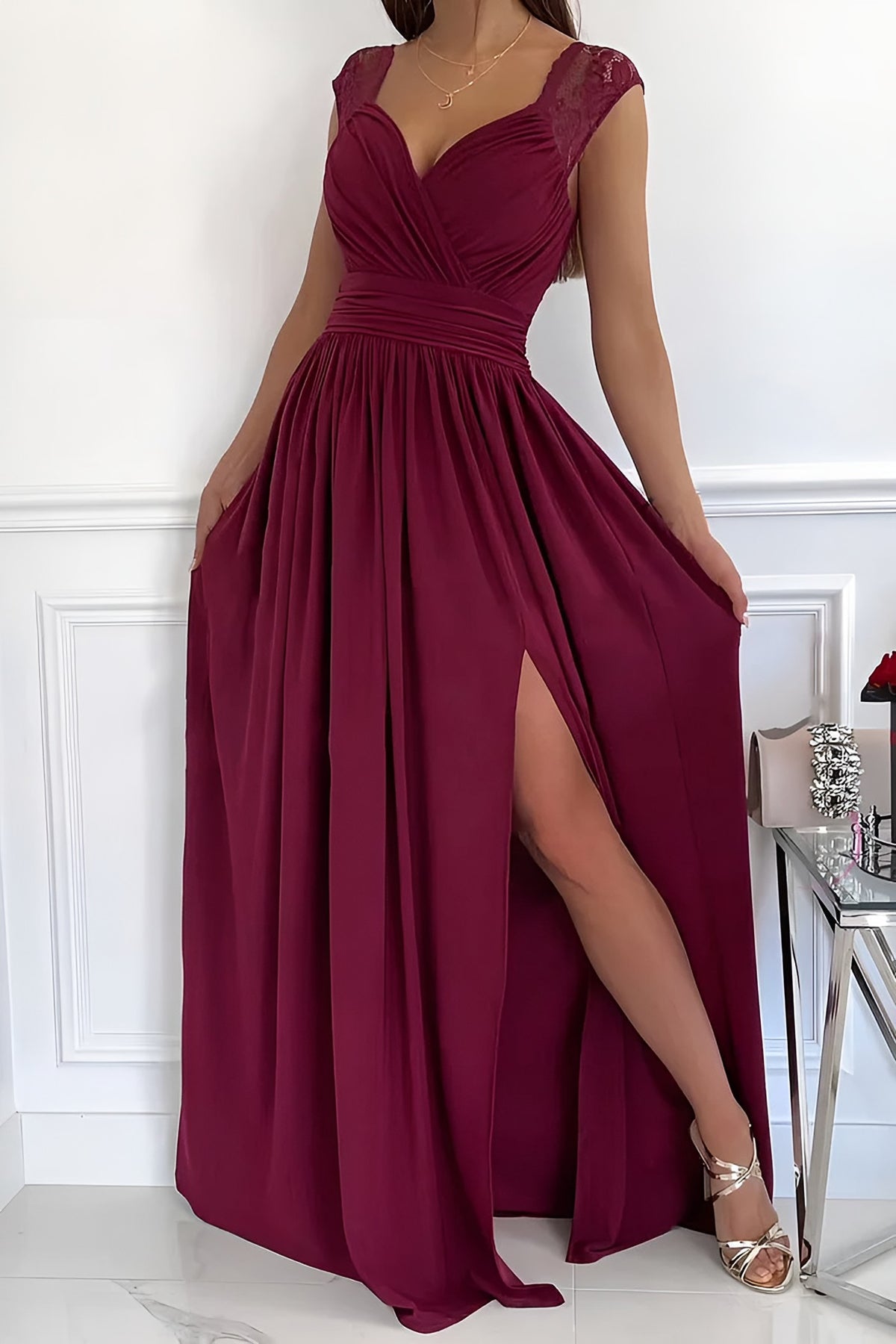 Galajurk dames chiffon in bordeaux, vooraanzicht