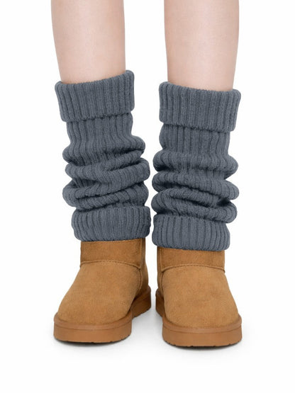 Gebreide beenwarmers voor dames in grove rib met omslagboord - donkergrijs