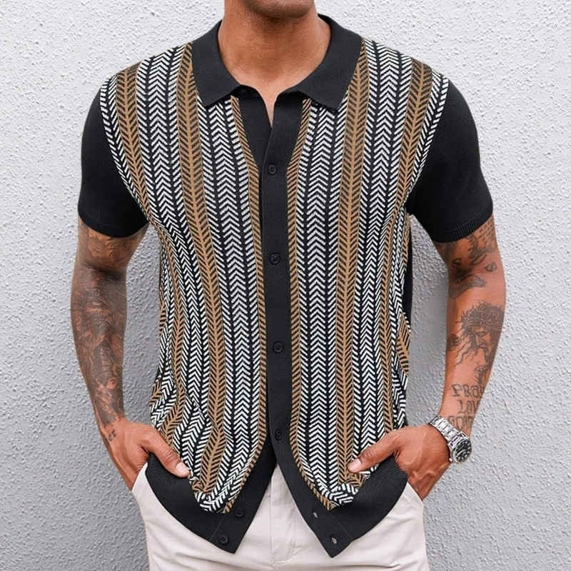 Gebreide herenpolo met doorlopende knoopsluiting en verticale jacquard strepen - zwart