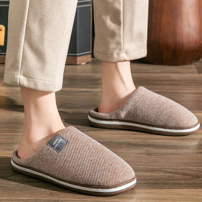 Pantoffels met gebreide bovenkant, fleece voering, open hiel en rubberen zool