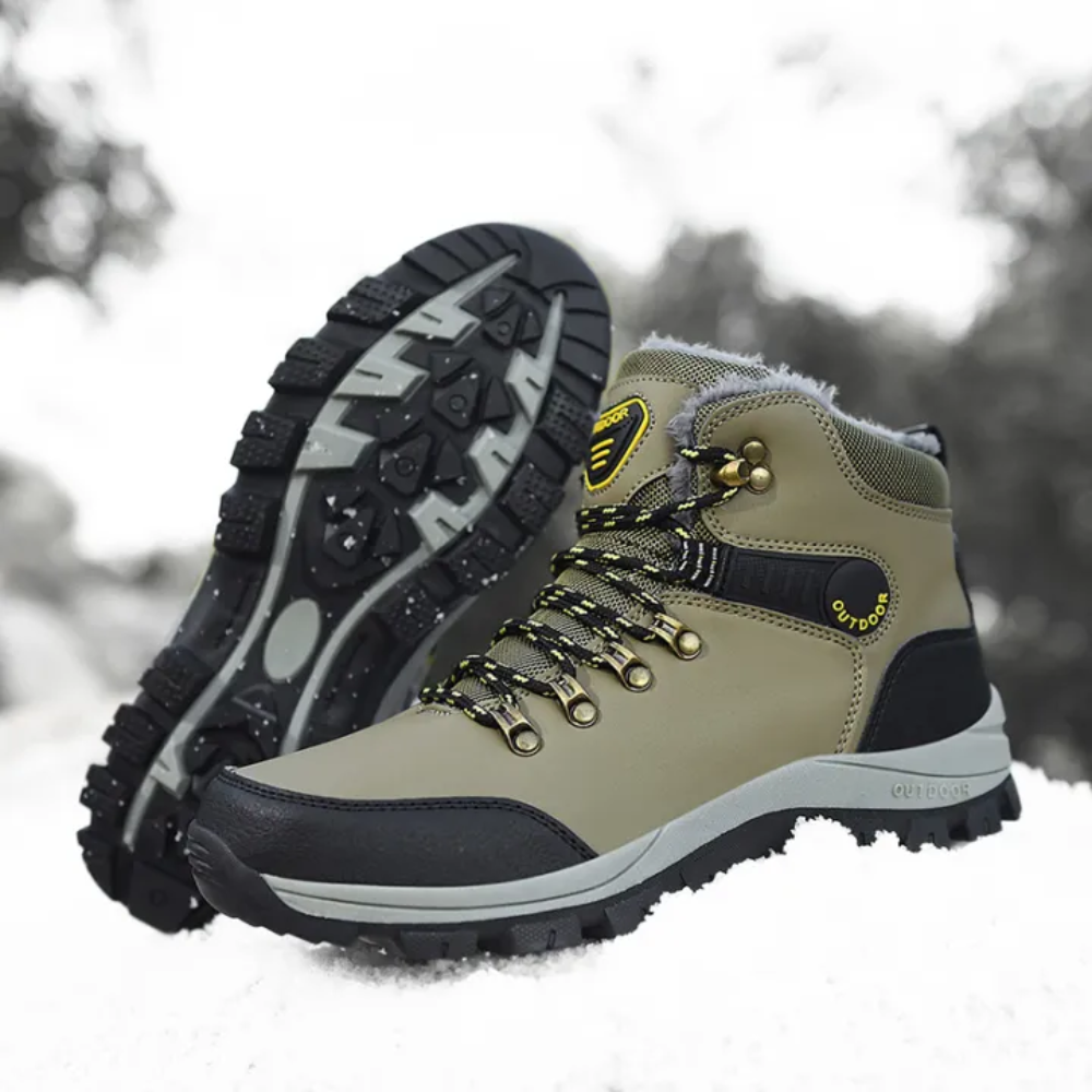 Gevoerde winterboots voor heren met veters en profielzool