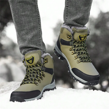 Gevoerde winterboots voor heren met veters en profielzool
