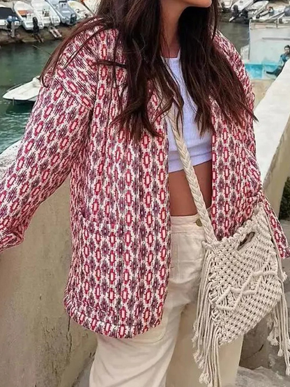 Gewatteerd damesjack in kimonostijl met geometrische print en open voorkant - rood