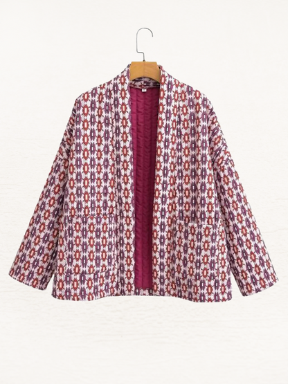 Gewatteerd damesjack in kimonostijl met geometrische print en open voorkant