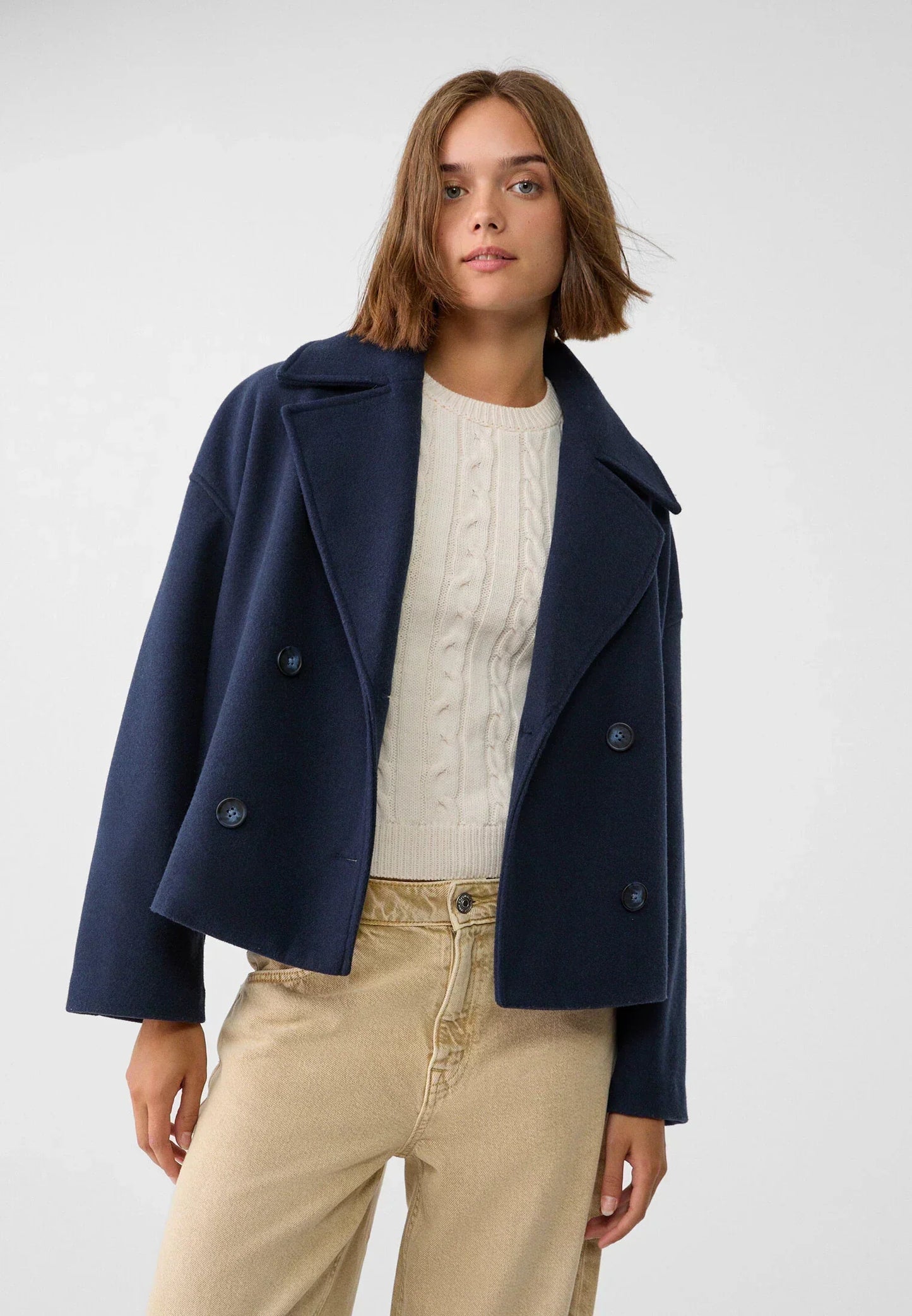 Korean Fashion - Korte Dames Jas met Dubbele Rij Knopen en Tijdloos Design