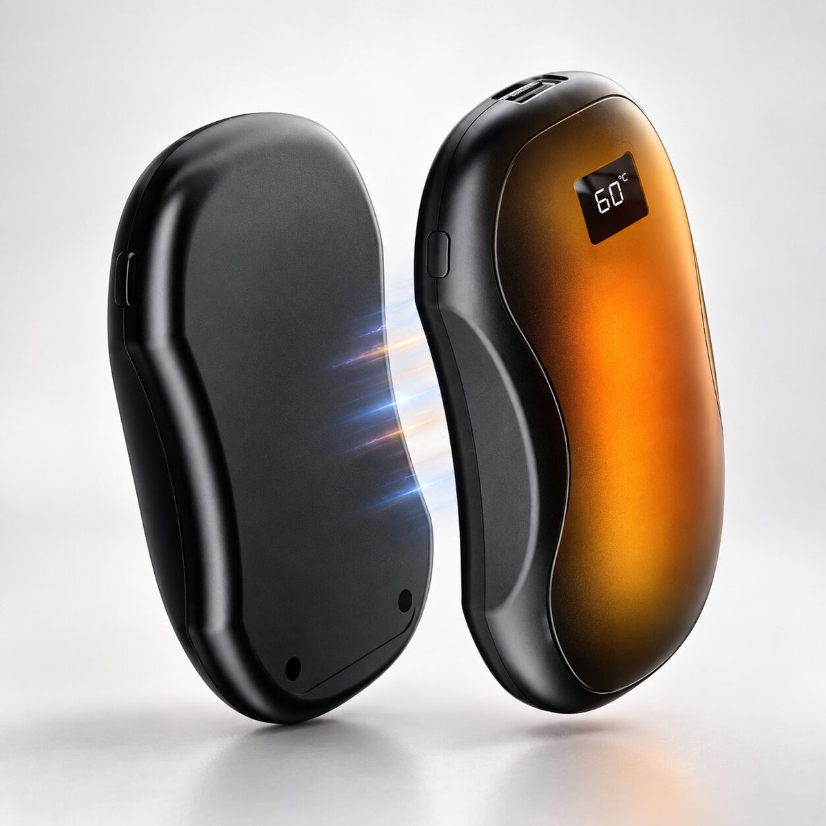 Twee oplaadbare handwarmers die met een magneet aan elkaar klikken, met display