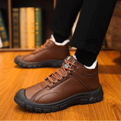 Heren winterboots met rubberen stootrand over de neus en pluche voering