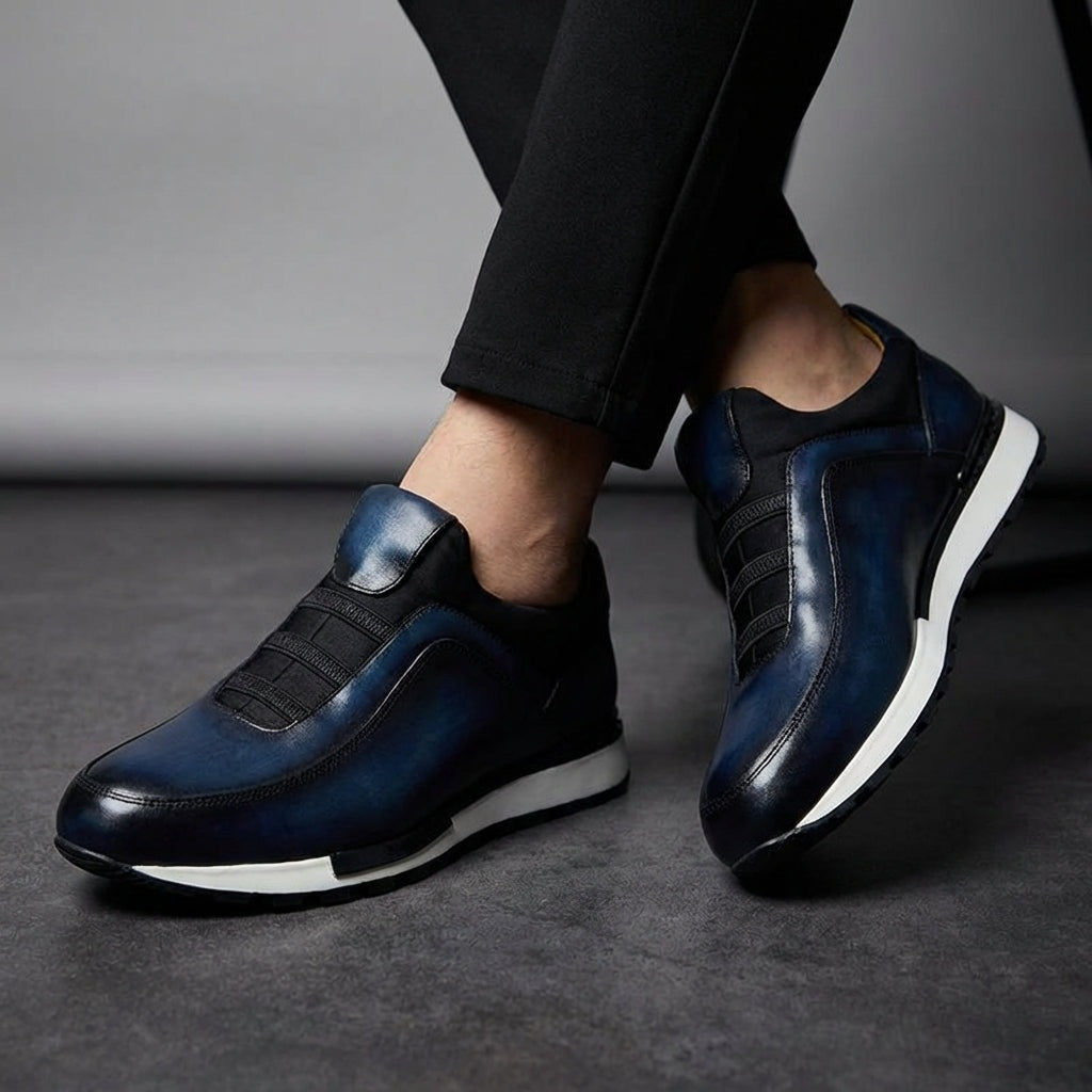 Heren instapsneakers in leerlook met patina-afwerking, elastische banden en gele voering - beeld 6