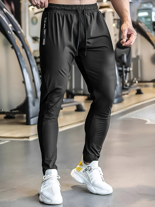 Zwarte heren jogger met elastische tailleband en koord, voorkant