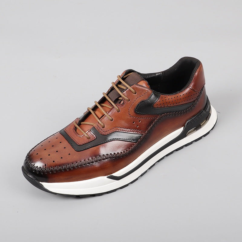 Herensneakers in leerlook met patina, brogue-perforatie en een zichtbaar luchtkussen in de hiel - beeld 5