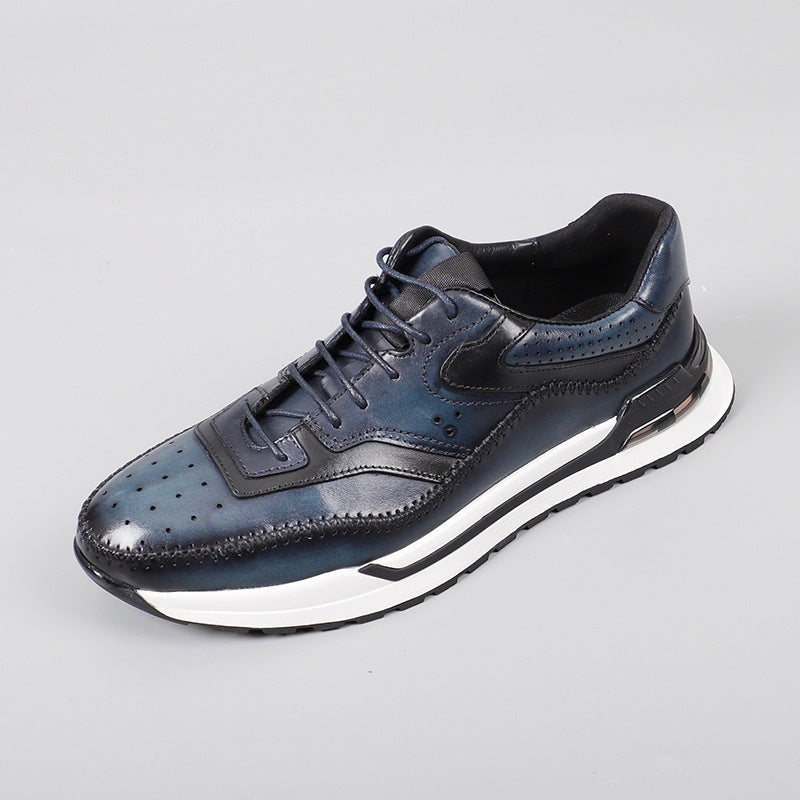 Herensneakers in leerlook met patina, brogue-perforatie en een zichtbaar luchtkussen in de hiel - beeld 6