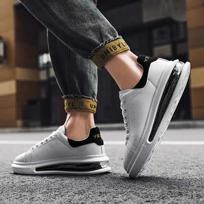 Herensneakers in leerlook met dikke zool, zichtbaar luchtkussen en hielstuk in suède look - beeld 6