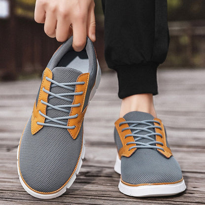 Herensneakers van mesh met zadelvormige inzet in leerlook, witte rubberen zool en hiellus - beeld 8