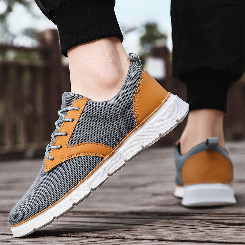 Herensneakers van mesh met zadelvormige inzet in leerlook, witte rubberen zool en hiellus - beeld 9
