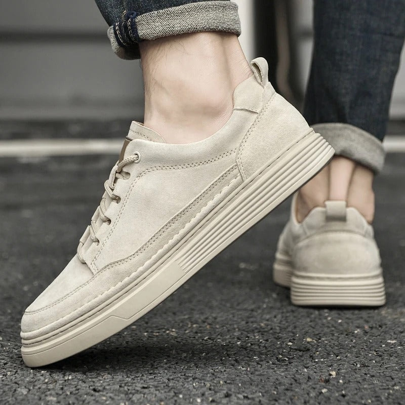 Herensneakers in suède look met dikke rubberen zool, hiellus en mocassinnaad - beeld 7