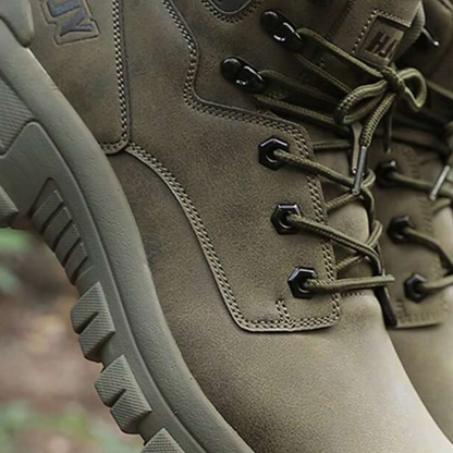 Hoge wandelschoenen voor heren met profielzool en gevoerde kraag