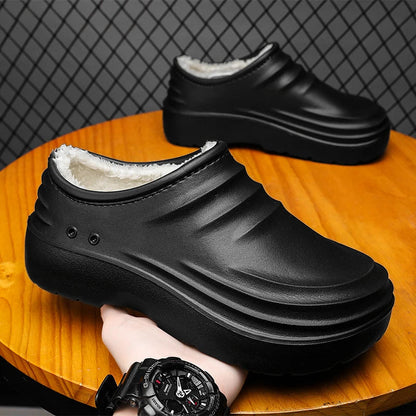 Horeca schoenen van EVA met dichte neus, dikke antislipzool en pluche voering - zwart
