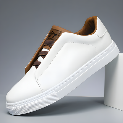 Instapsneakers voor heren in leerlook met elastische veters
