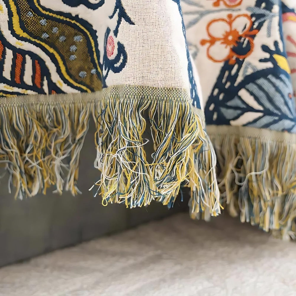 Katoenen jacquard plaid met bloemenmotief en franjes over de bank - beeld 6